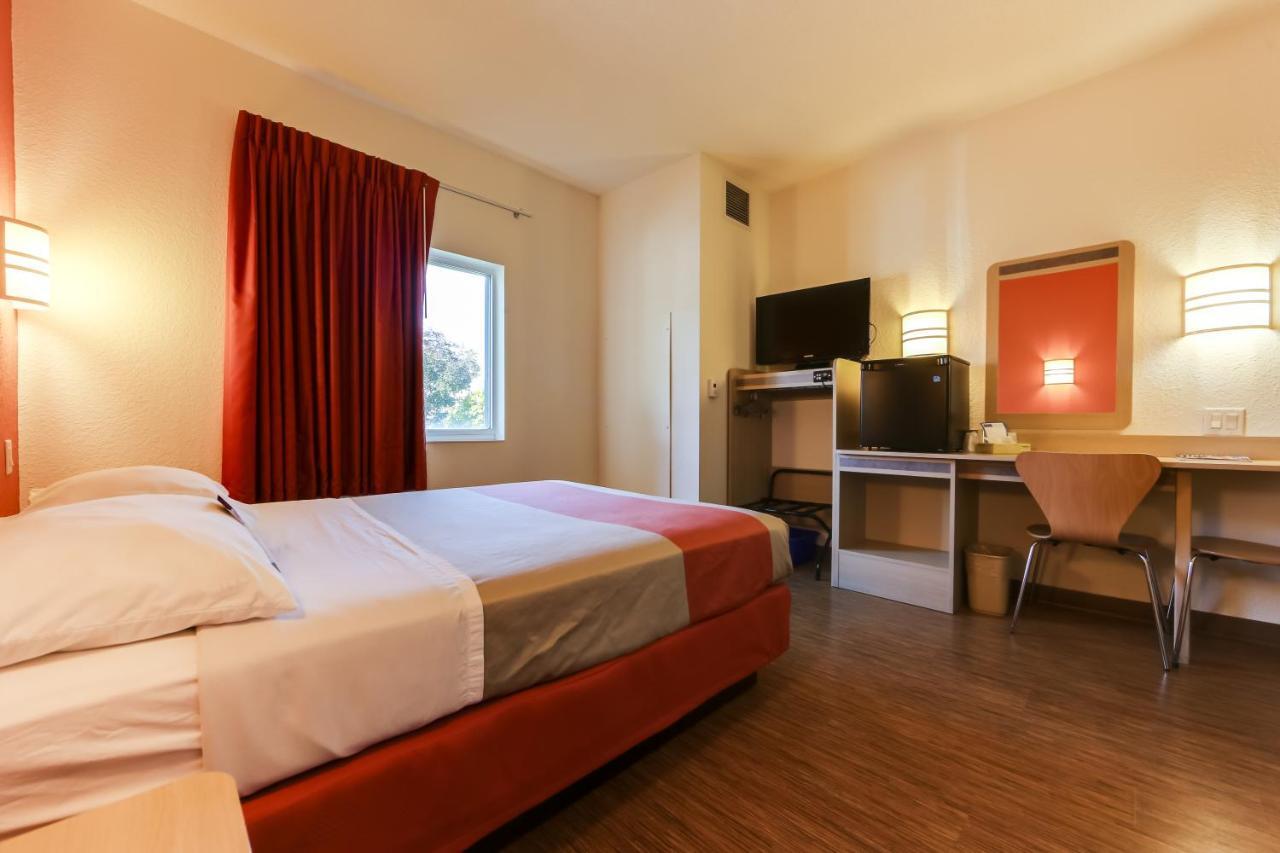 Motel 6-Mississauga, On - Toronto Room photo